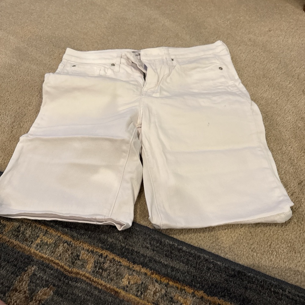 Seven7 White Women's Bermuda Shorts